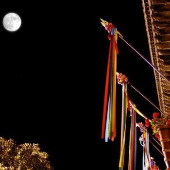 Balcones decorados para el día de Canarias y las fiestas de La Orotava