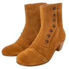 bota de traje de maga